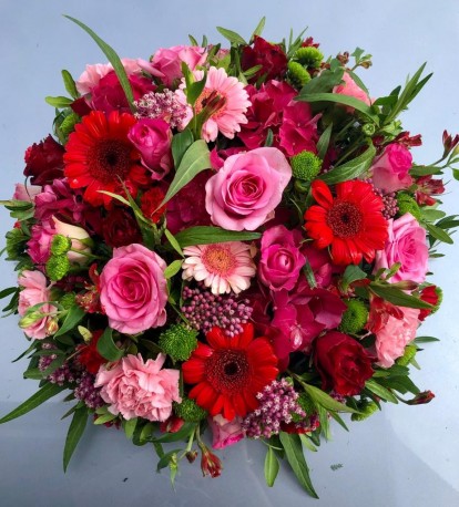 Funeral Flat Posy in Red and Pink
