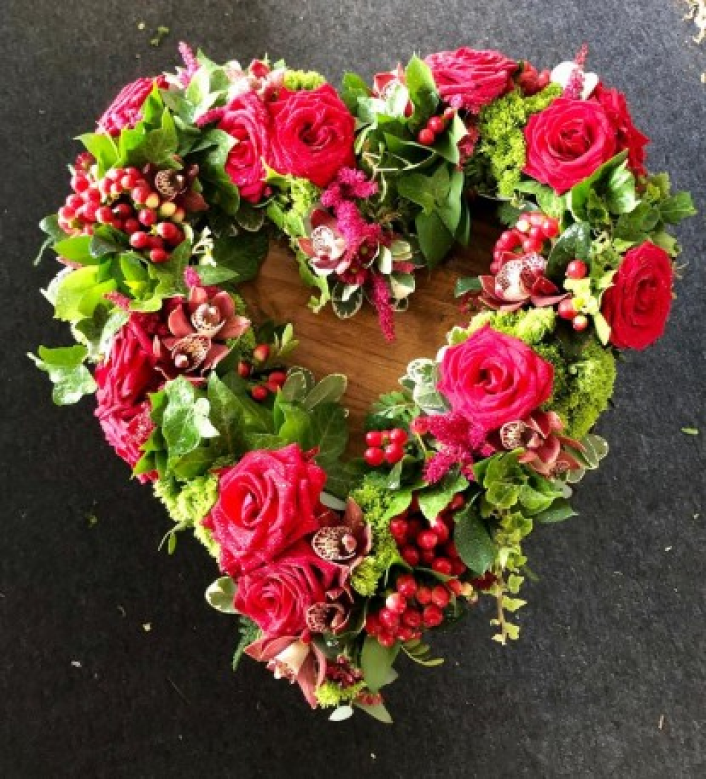 Clustered Open Heart Tribute