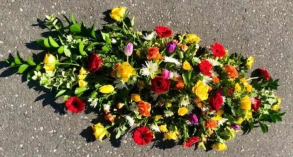 Vibrant Masculine Double Ended Coffin Spray