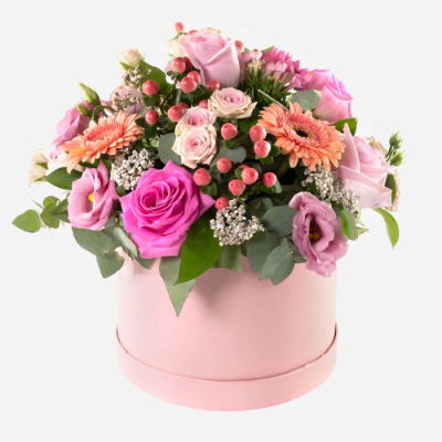 Garden Whispers - Soft, romantic, and full of charm — this luxury pink and peach hat box is a timeless floral treat.